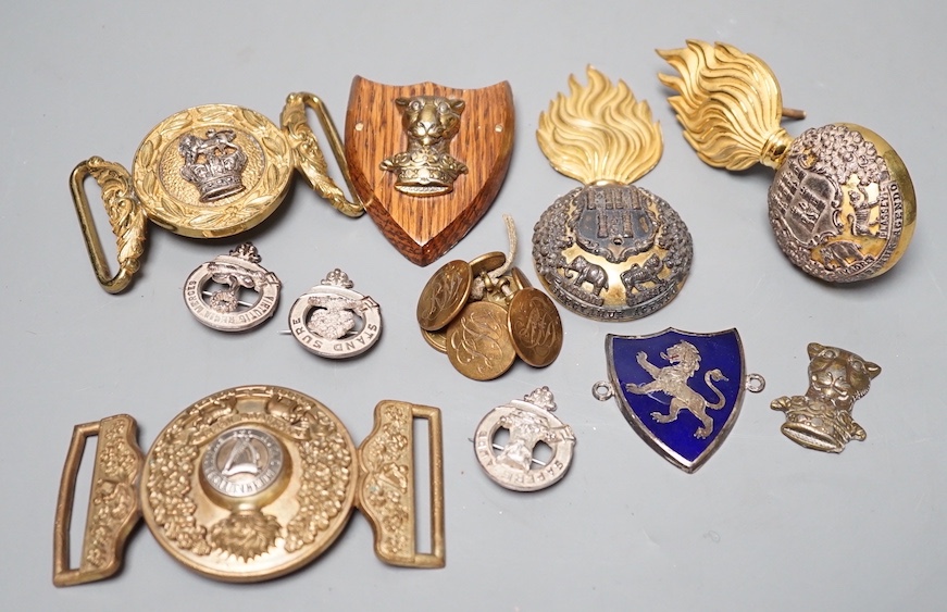 British and Irish regimental badges etc. including two Royal Munster Fusiliers badges, a Royal Dublin Fusiliers belt plaque etc